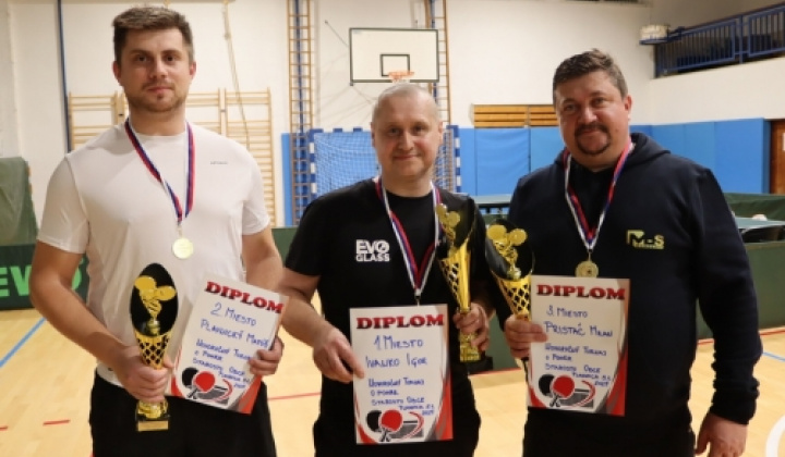 10. fotografia fotogalérie Novoročný turnaj v stolnom tenise o pohár starostu obce - foto