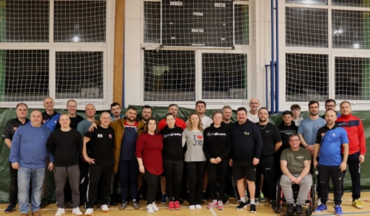 13. fotografia fotogalérie Novoročný turnaj v stolnom tenise o pohár starostu obce - foto