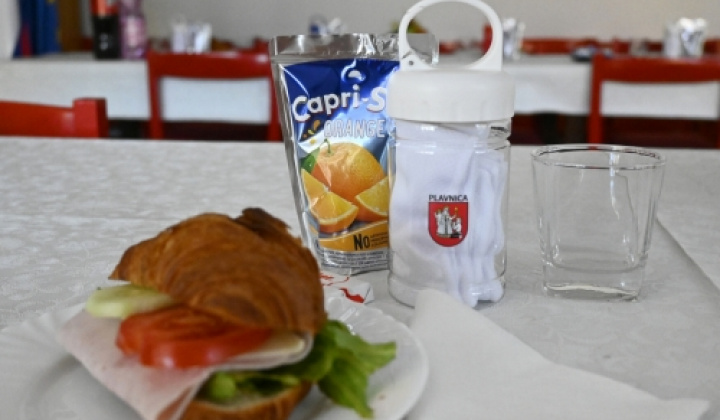 1. fotografia fotogalérie Desiata so starostom obce - foto