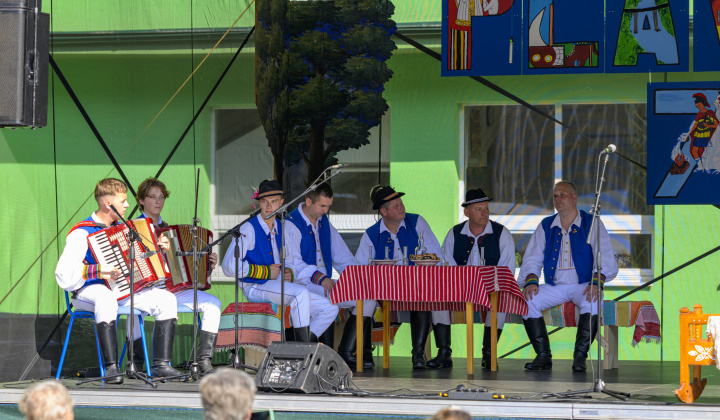 19. fotografia fotogalérie Oslavy 700-výročia obce - foto