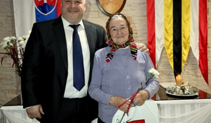 4. fotografia fotogalérie Jubilanti a uvítanie detičiek do života - foto