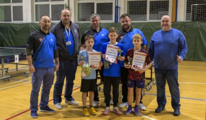 9. fotografia fotogalérie Vianočný turnaj žiakov v stolnom tenise - foto