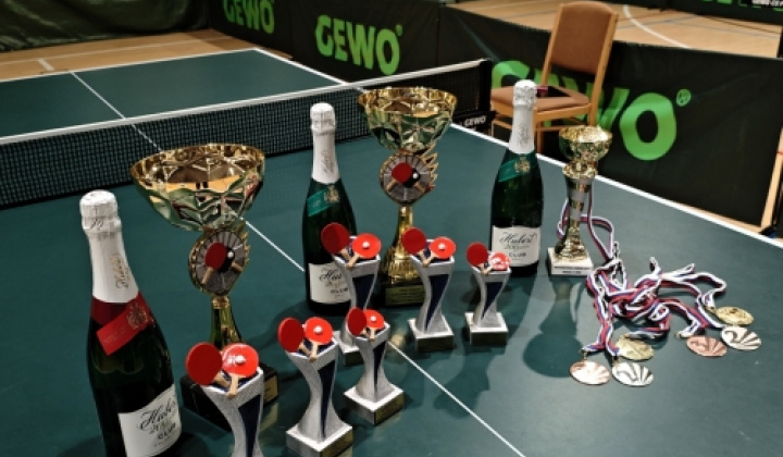 12. fotografia fotogalérie Stolnotenisový turnaj o Pohár starostu Obce Plavnica - foto