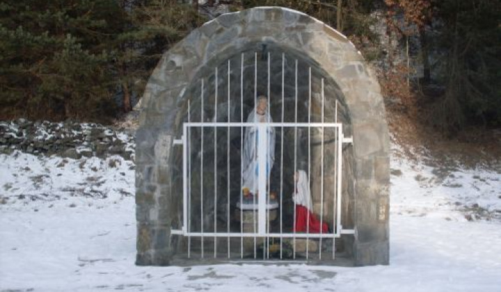 10. fotografia fotogalérie Cirkev / Kaplnky v obci Plavnica - foto