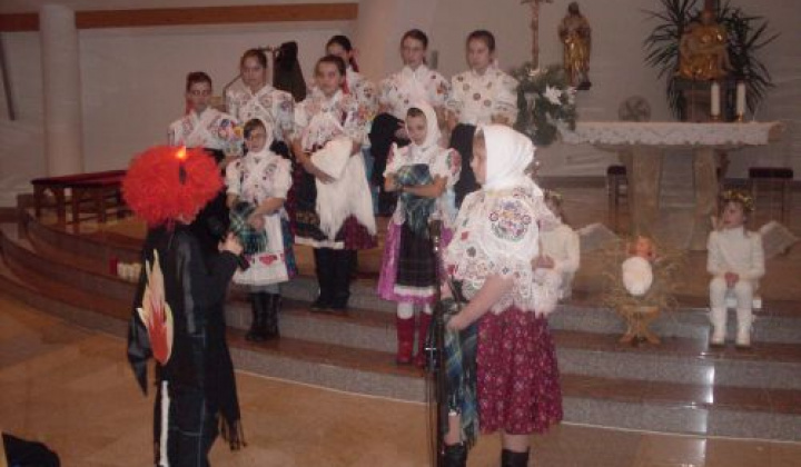 12. fotografia fotogalérie Cirkev / Jasličková pobožnosť 2010 - foto