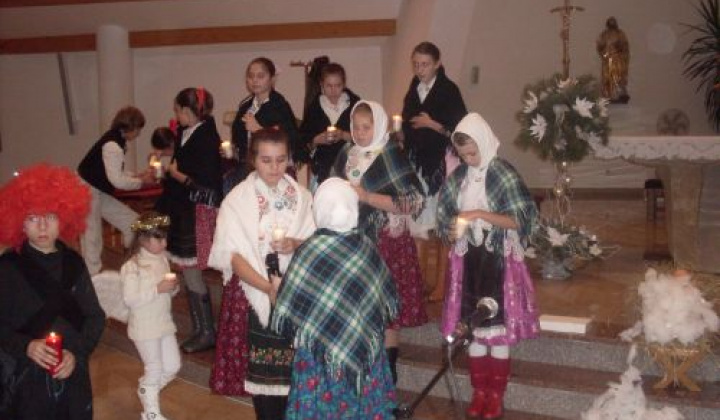 18. fotografia fotogalérie Cirkev / Jasličková pobožnosť 2010 - foto