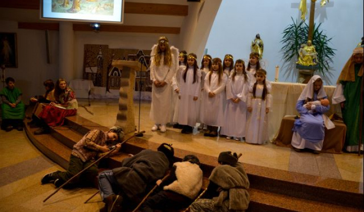 14. fotografia fotogalérie Cirkev / Jasličková pobožnosť 2013 - foto