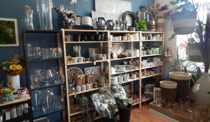 3. fotografia fotogalérie Firmy a spoločnosti / Kvetinárstvo KVET - Plavnica - foto