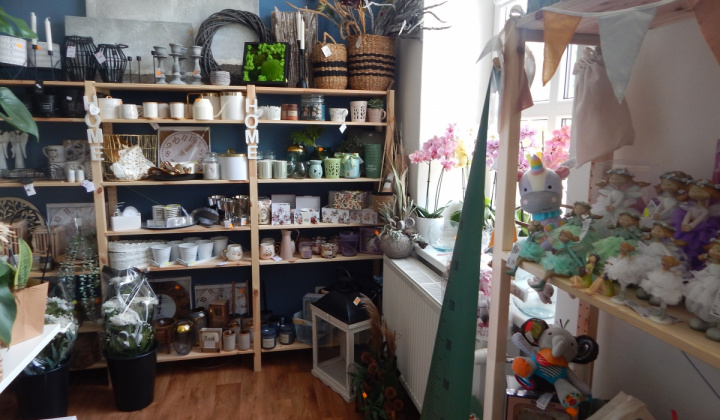 4. fotografia fotogalérie Firmy a spoločnosti / Kvetinárstvo KVET - Plavnica - foto