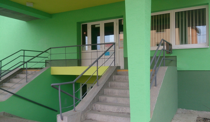 7. fotografia fotogalérie Projekty / Rekonštrukcia Základnej školy s Materskou školou Plavnica - foto