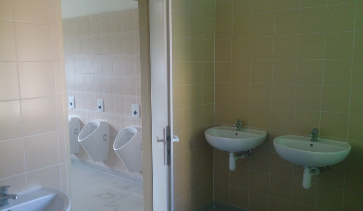 9. fotografia fotogalérie Projekty / Rekonštrukcia Základnej školy s Materskou školou Plavnica - foto