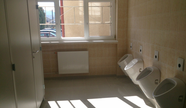 10. fotografia fotogalérie Projekty / Rekonštrukcia Základnej školy s Materskou školou Plavnica - foto