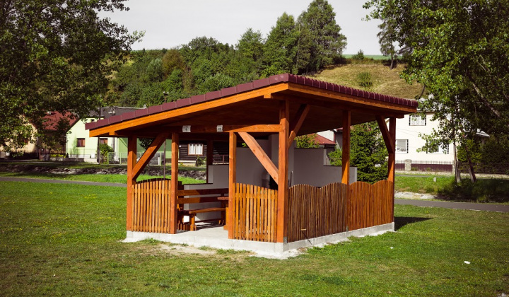 3. fotografia fotogalérie Projekty / Zrevitalizovanie oddychovej zóny v obci Plavnica - foto