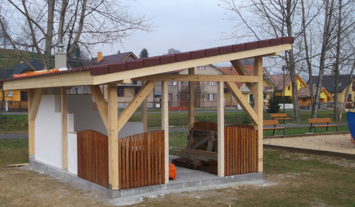 9. fotografia fotogalérie Projekty / Zrevitalizovanie oddychovej zóny v obci Plavnica - foto