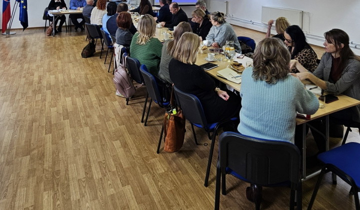 7. fotografia fotogalérie Aktuality / Spoločný školský úrad - foto