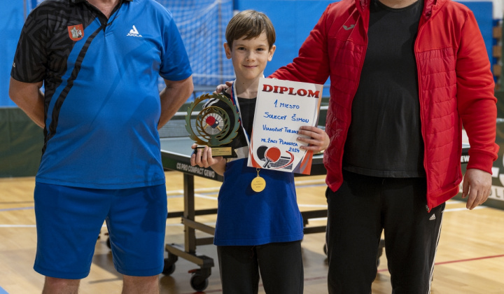 3. fotografia fotogalérie Aktuality / Vianočný turnaj žiakov v stolnom tenise - foto