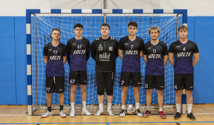 4. fotografia fotogalérie Aktuality / Futsalový turnaj o pohár starostu obce - foto