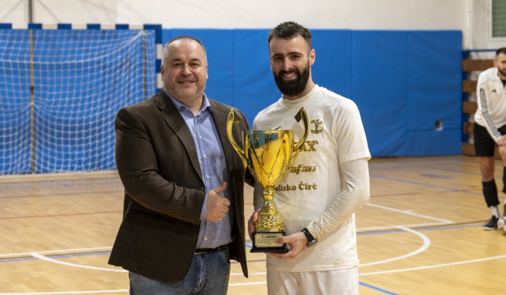 9. fotografia fotogalérie Aktuality / Futsalový turnaj o pohár starostu obce - foto