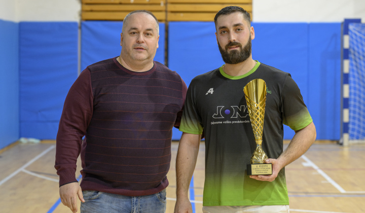 2. fotografia fotogalérie Aktuality / 4. ročník futsalového turnaja DHZ o pohár starostu obce - foto