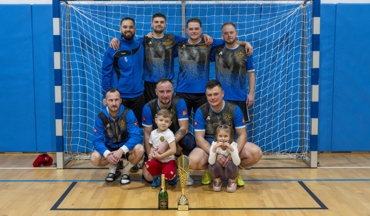 12. fotografia fotogalérie Aktuality / 4. ročník futsalového turnaja DHZ o pohár starostu obce - foto