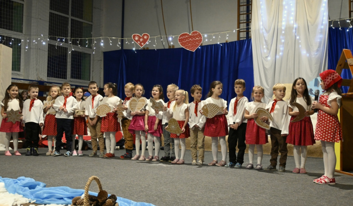 4. fotografia fotogalérie Aktuality / Vianočná akadémia - foto