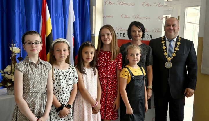 8. fotografia fotogalérie Aktuality / Jubilanti a uvítanie detičiek do života - foto