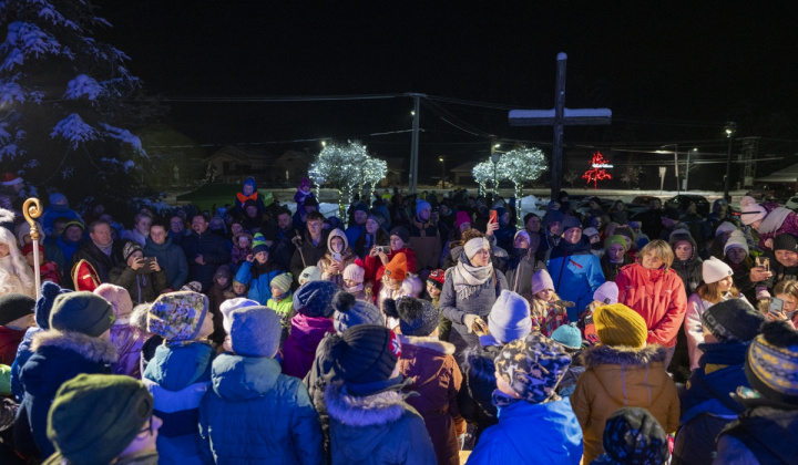 37. fotografia fotogalérie Aktuality / Mikuláš v Plavnici - foto