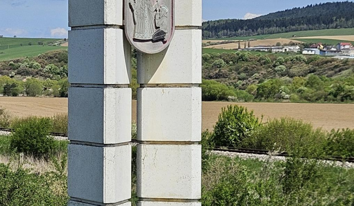 1. fotografia fotogalérie Obecný podnik – Obnova erbov