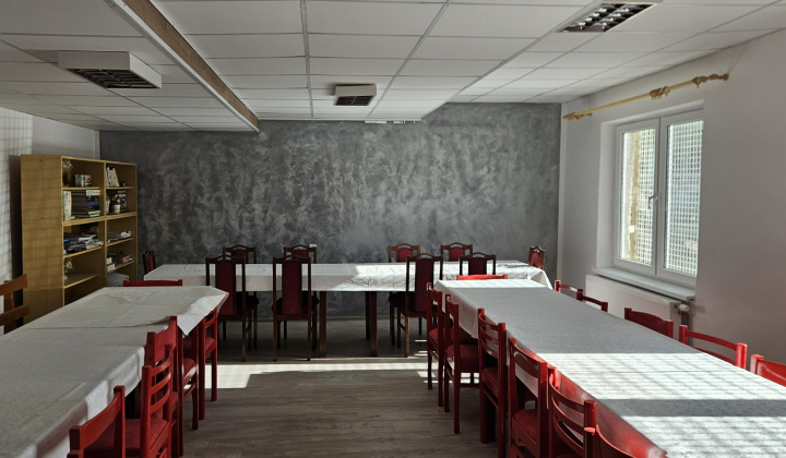5. fotografia fotogalérie Obecný podnik – Maľovanie priestorov JDS
