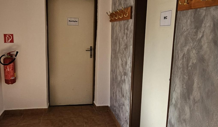 6. fotografia fotogalérie Obecný podnik – Maľovanie priestorov JDS