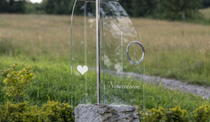 3. fotografia fotogalérie Obecný podnik – Pomník pre nenarodené deti