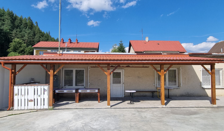 3. fotografia fotogalérie Obecný podnik – Prístrešok budovy pre kultúrne účely