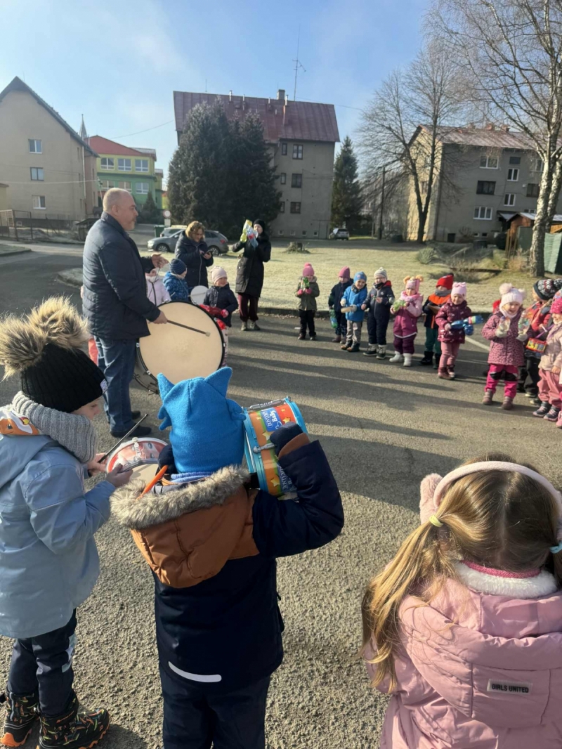 202511241451130.b0b67cf2-6c35-4f79-a0a1-a9978c0e24c0