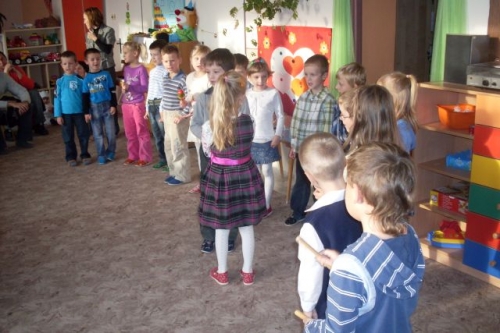 201111031238110.14