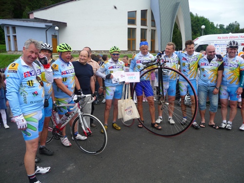 201206060837080.p1150414