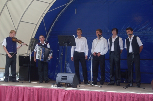 201207261524120.sdc12387